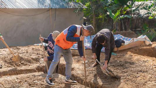 Spread footing foundation excavation and site preparation
